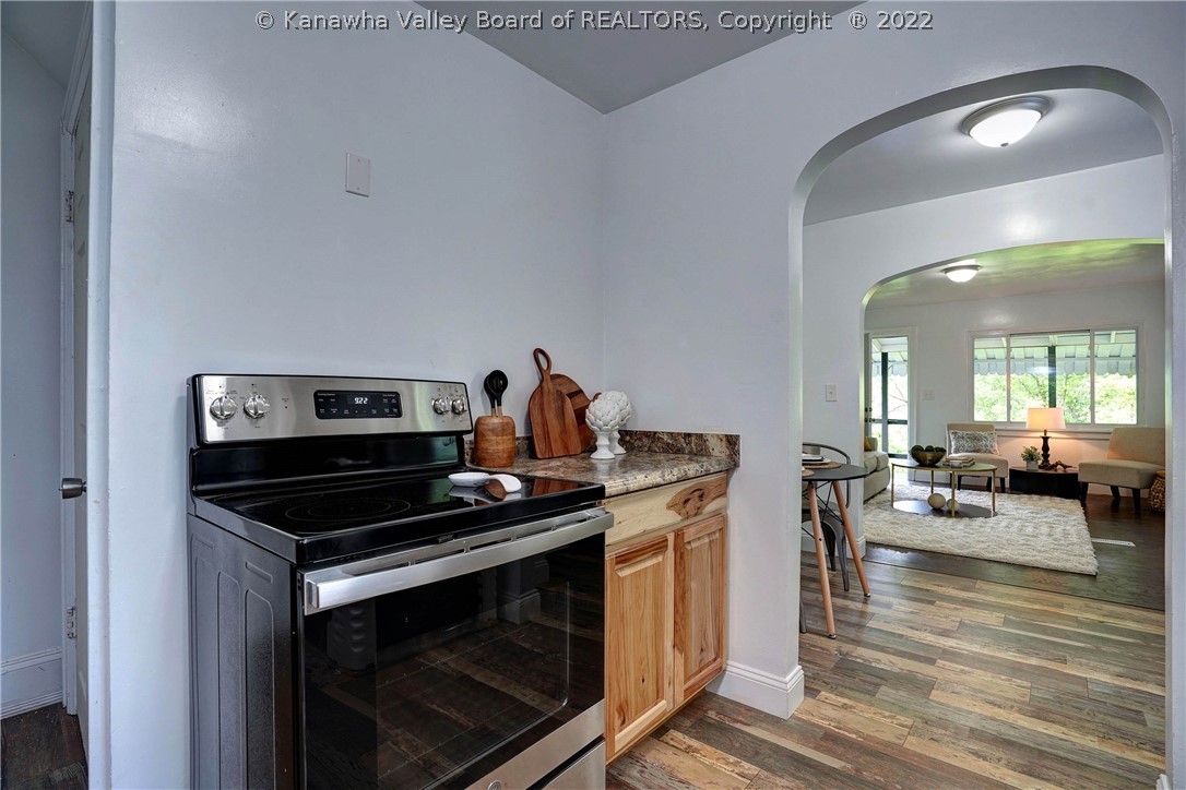 4532 Big Tyler Road Charleston, WV 25313 - Photo 10 of 32 Gallery Image 10