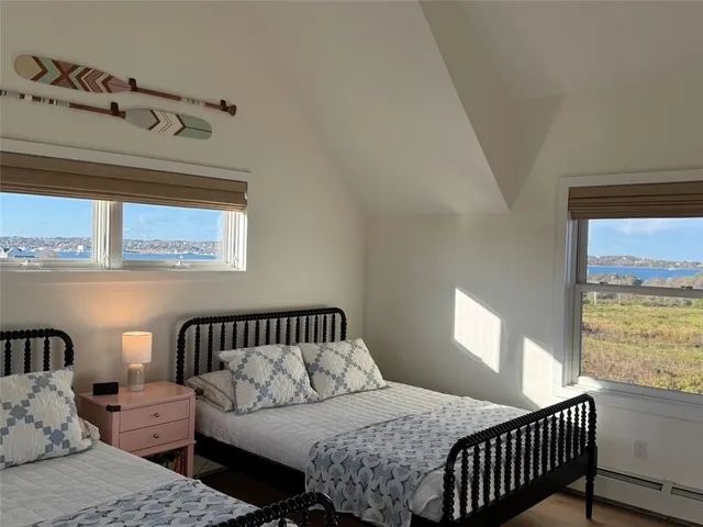$3,250,000 | 1713 Corn Neck Road, Block Island, RI 02807