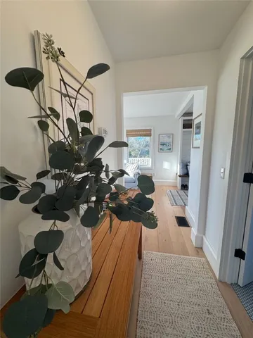 $3,250,000 | 1713 Corn Neck Road, Block Island, RI 02807