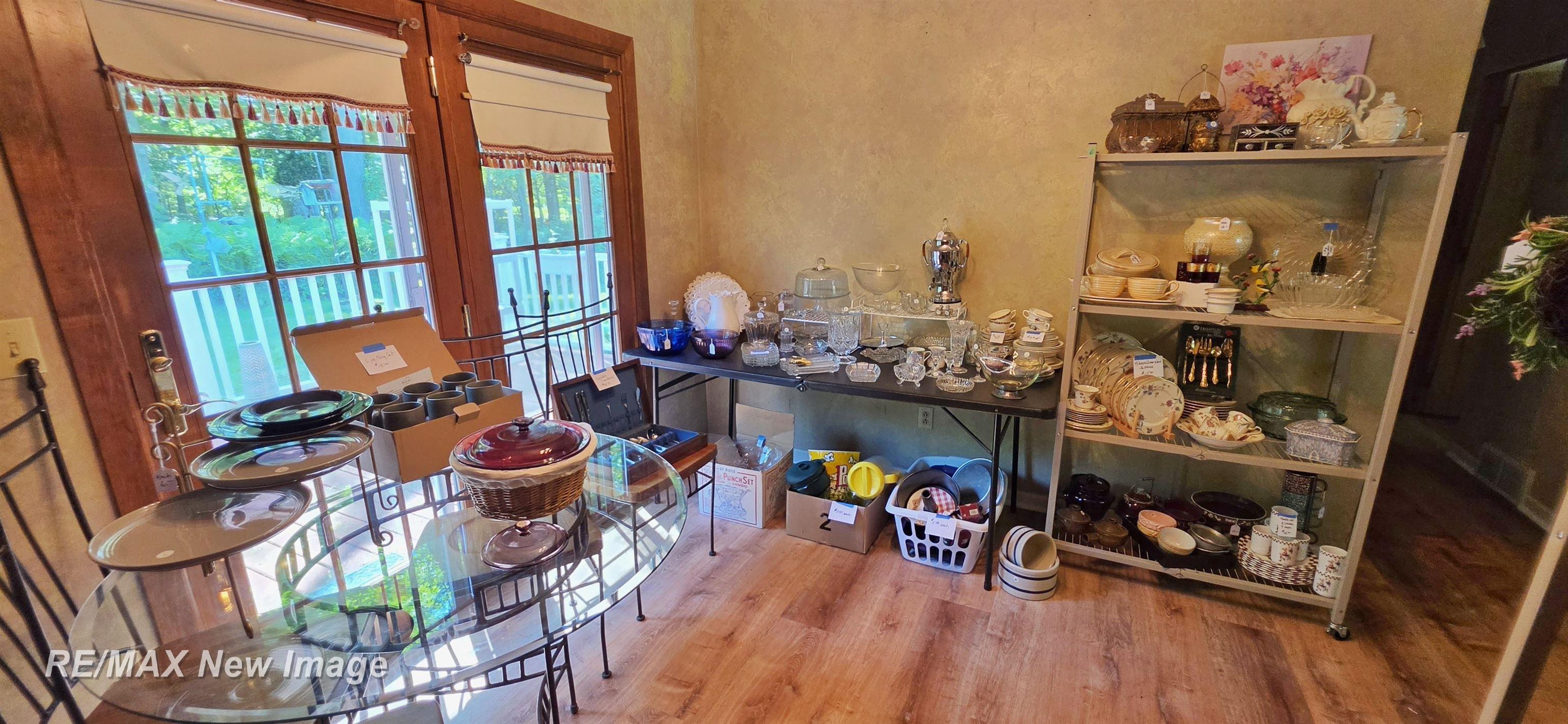 4445 Eastport Drive Bridgeport, MI 48722 - Photo 8 of 24