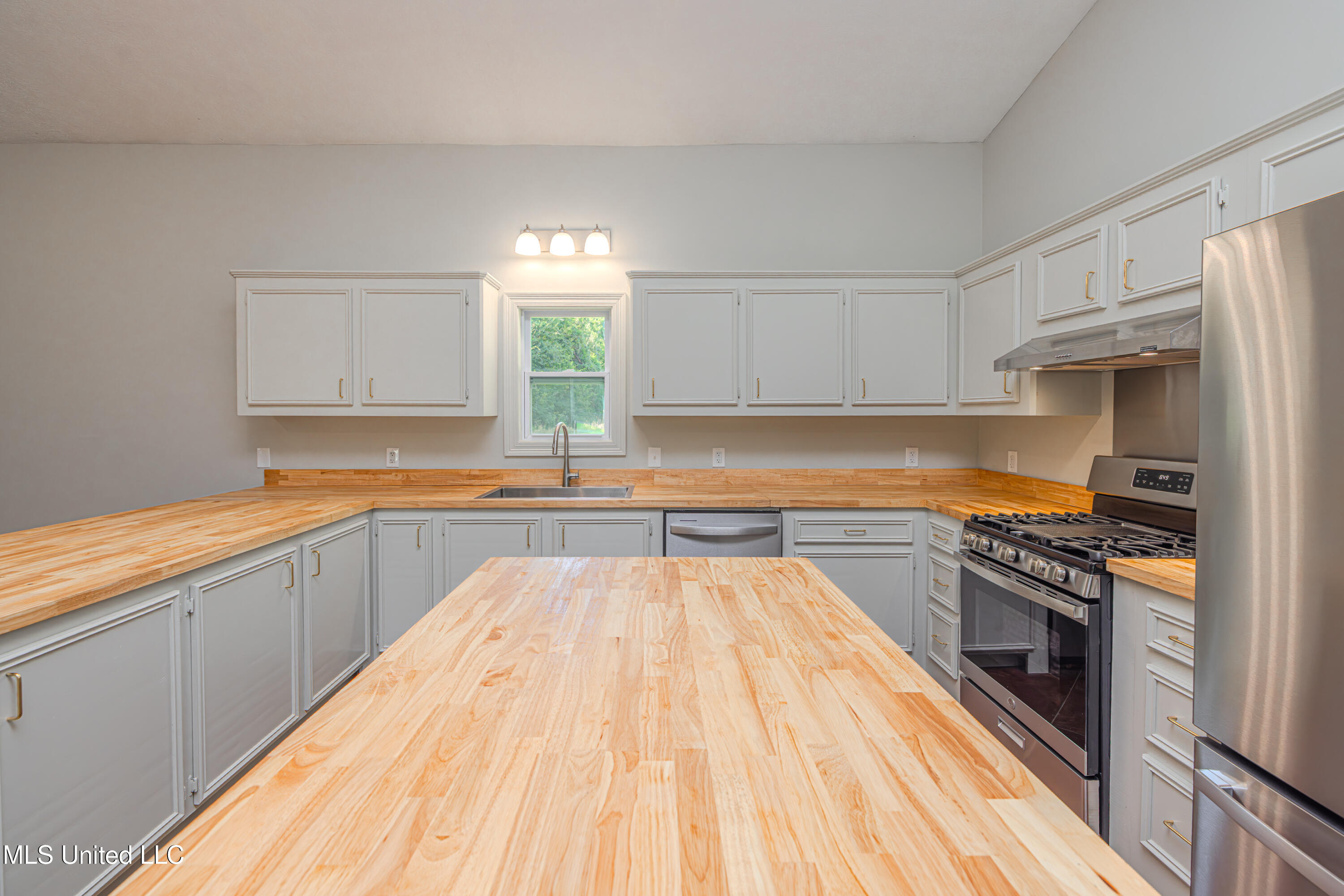 0 Warehouse Road Yazoo City, MS 39194 - Photo 87 of 102 1R4A8106