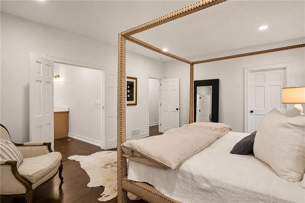 1330 West Wesley Road Northwest Atlanta, GA 30327 - Photo 15 of 39 Gallery Image 15