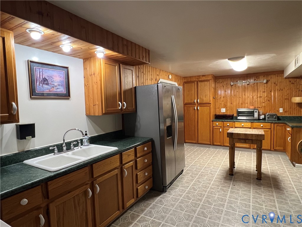 203 Watkins Mill Road Surry, VA 23883 - Photo 9 of 29
