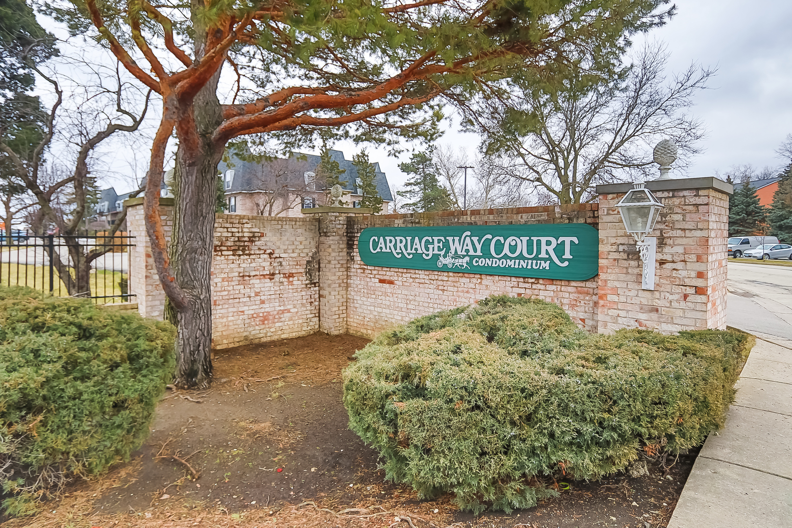 5000 Carriageway Drive, Unit 103 Rolling Meadows, IL 60008 - Photo 4 of 22 a view of a sign board
