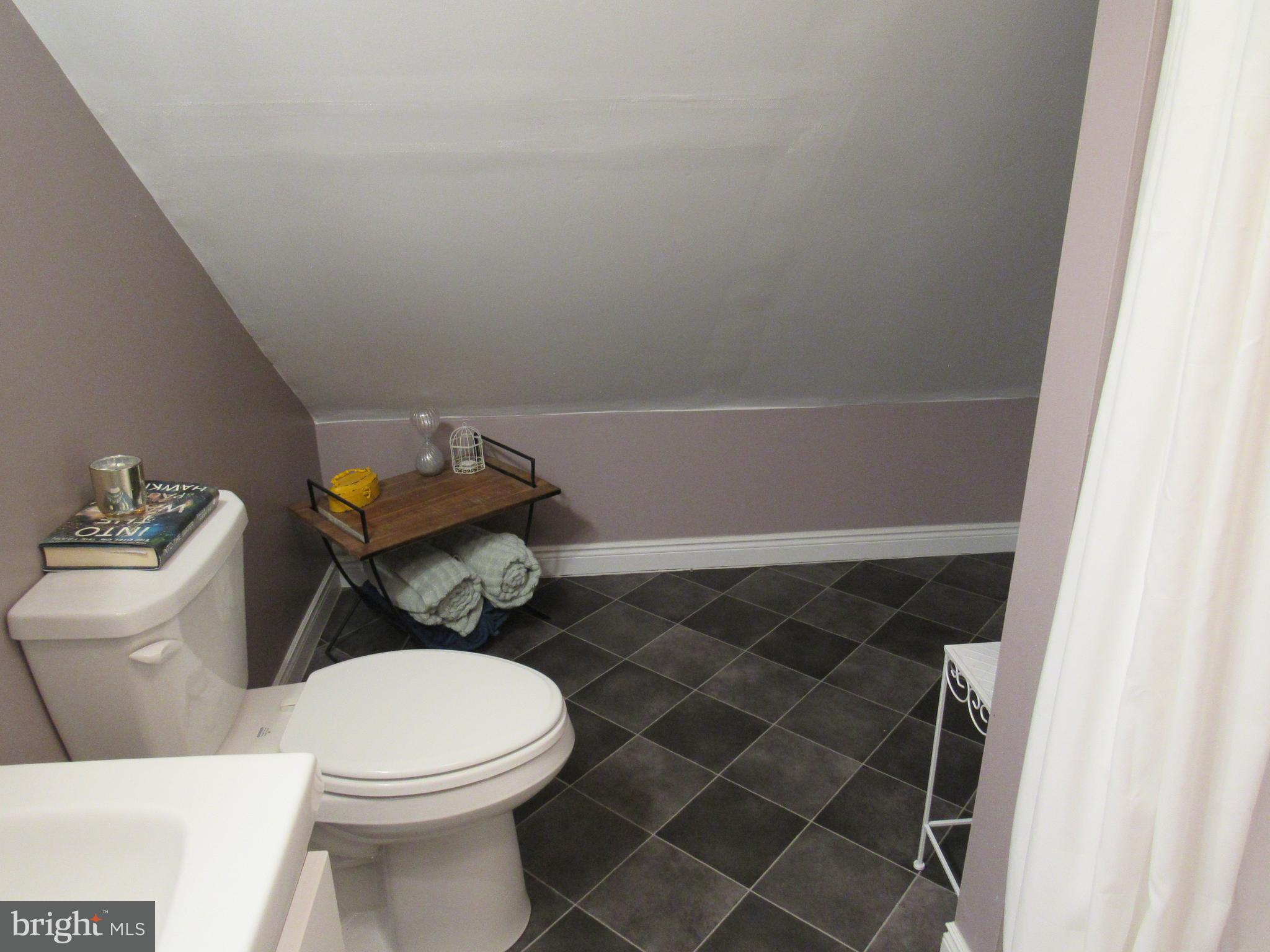 1513 Wogan Road York, PA 17404 - Photo 19 of 32 Master Bath