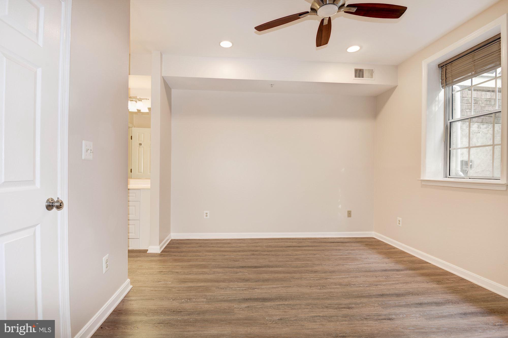 1317 Garden Wall Court, Unit 401 Reston, VA 20194 - Photo 20 of 68