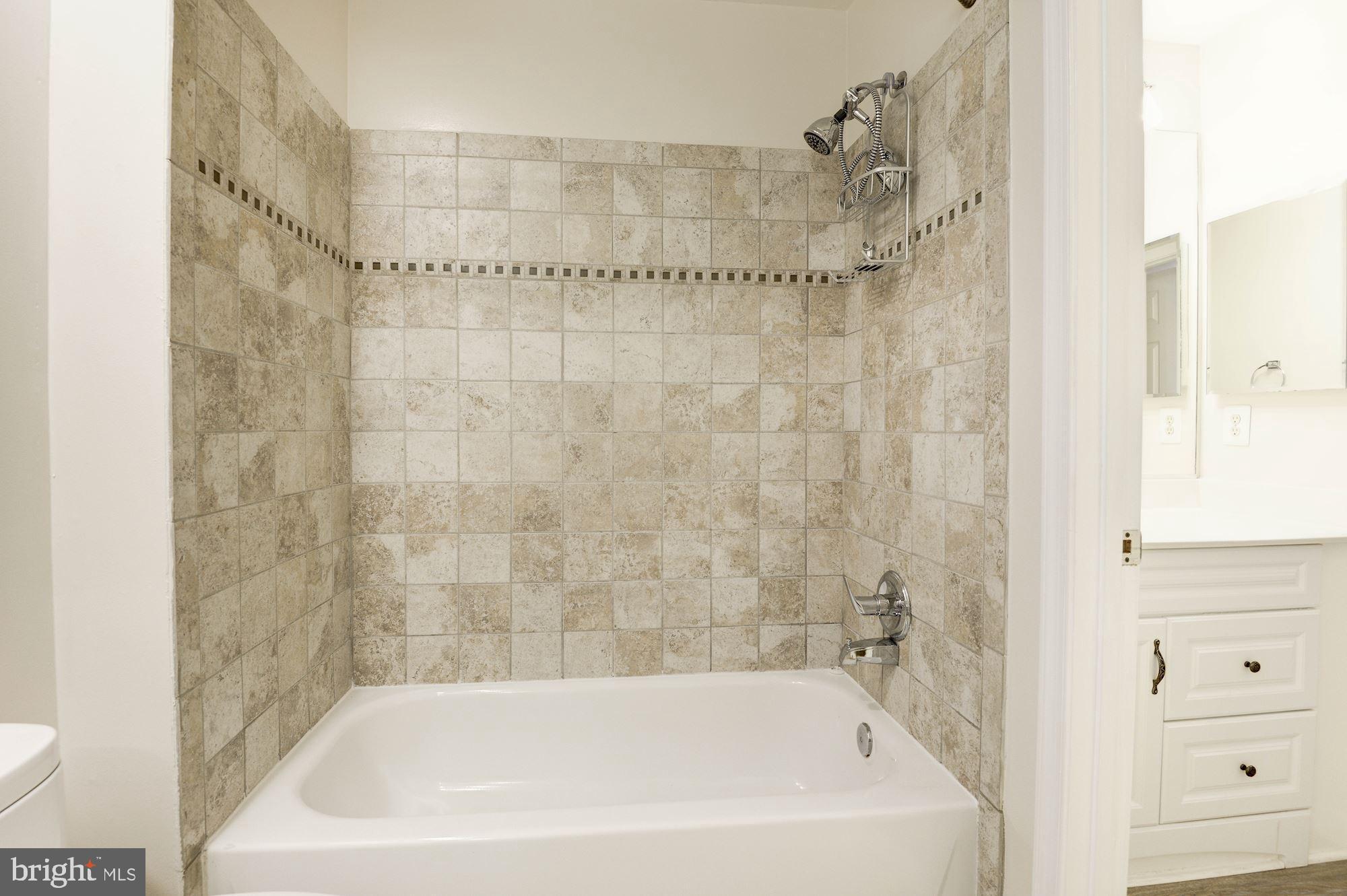 1317 Garden Wall Court, Unit 401 Reston, VA 20194 - Photo 25 of 68