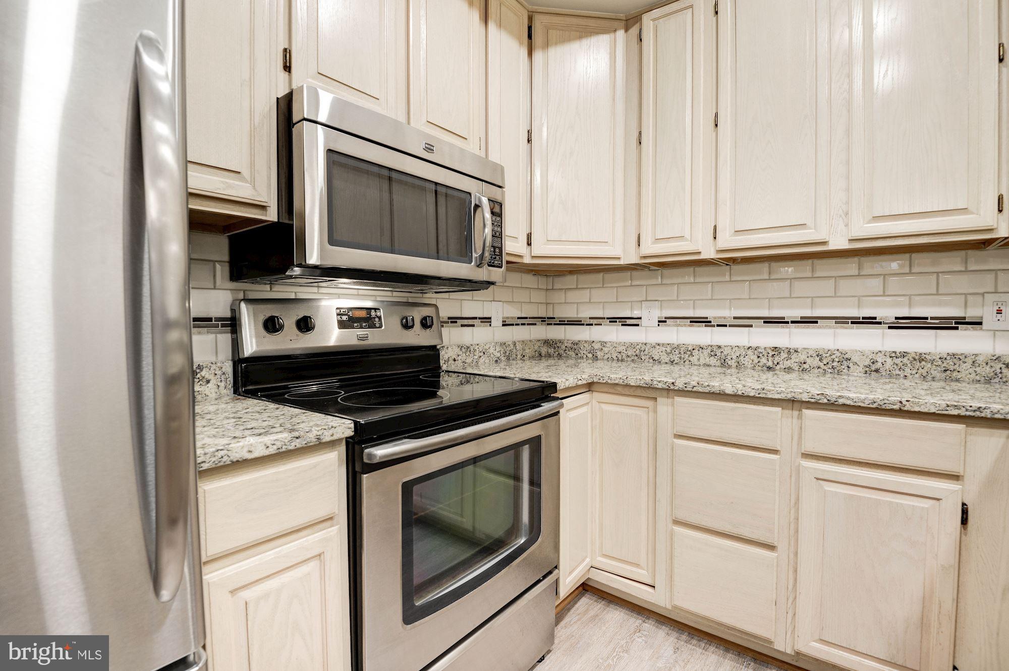 1317 Garden Wall Court, Unit 401 Reston, VA 20194 - Photo 8 of 68
