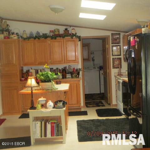 17257 Freeman Spur Road Herrin, IL 62948 - Photo 9 of 26 Gallery Image 9