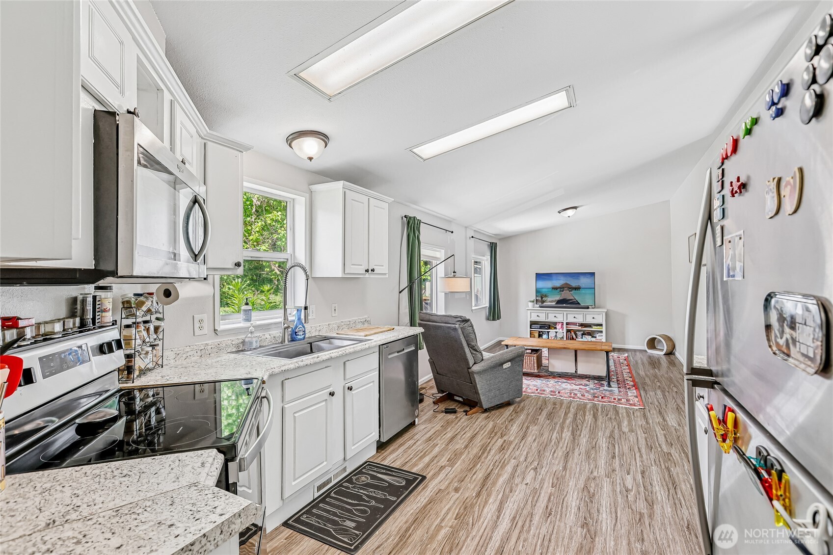 463 Alger Cain Lake Road Sedro-Woolley, WA 98284 - Photo 14 of 36