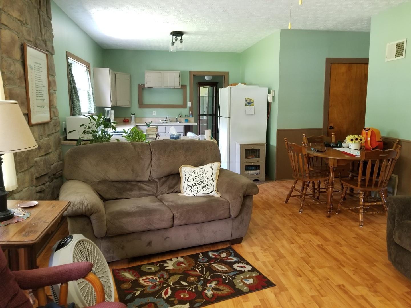 7296 Crooks Road Southwest Lancaster, OH 43130 - Photo 5 of 32