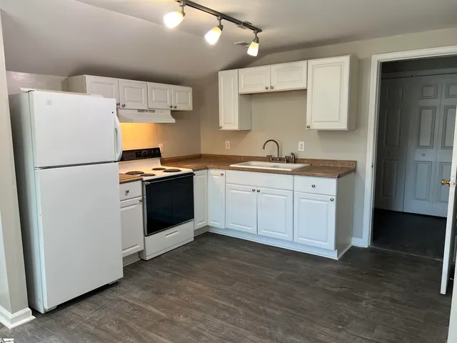 $285,000 | 801 Perry Road, Greenville, SC 29609