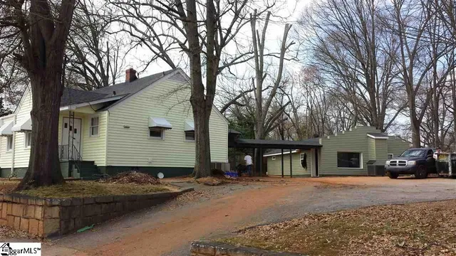 $285,000 | 801 Perry Road, Greenville, SC 29609