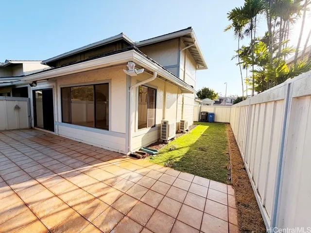 $3,200 | 95-235 Waioleka Street, Unit 70, Mililani, HI 96789