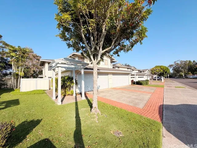 $3,200 | 95-235 Waioleka Street, Unit 70, Mililani, HI 96789