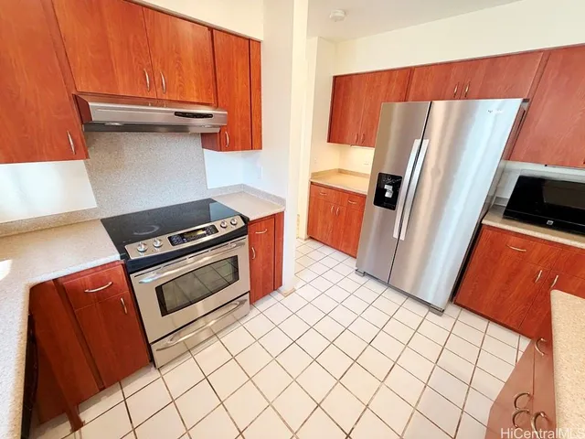 $3,200 | 95-235 Waioleka Street, Unit 70, Mililani, HI 96789