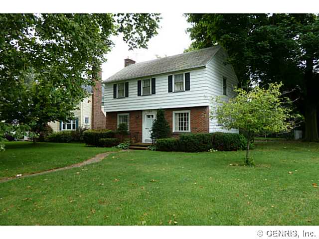 121 Belmeade Road Irondequoit, NY 14617 - Photo 1 of 1 Exterior Front