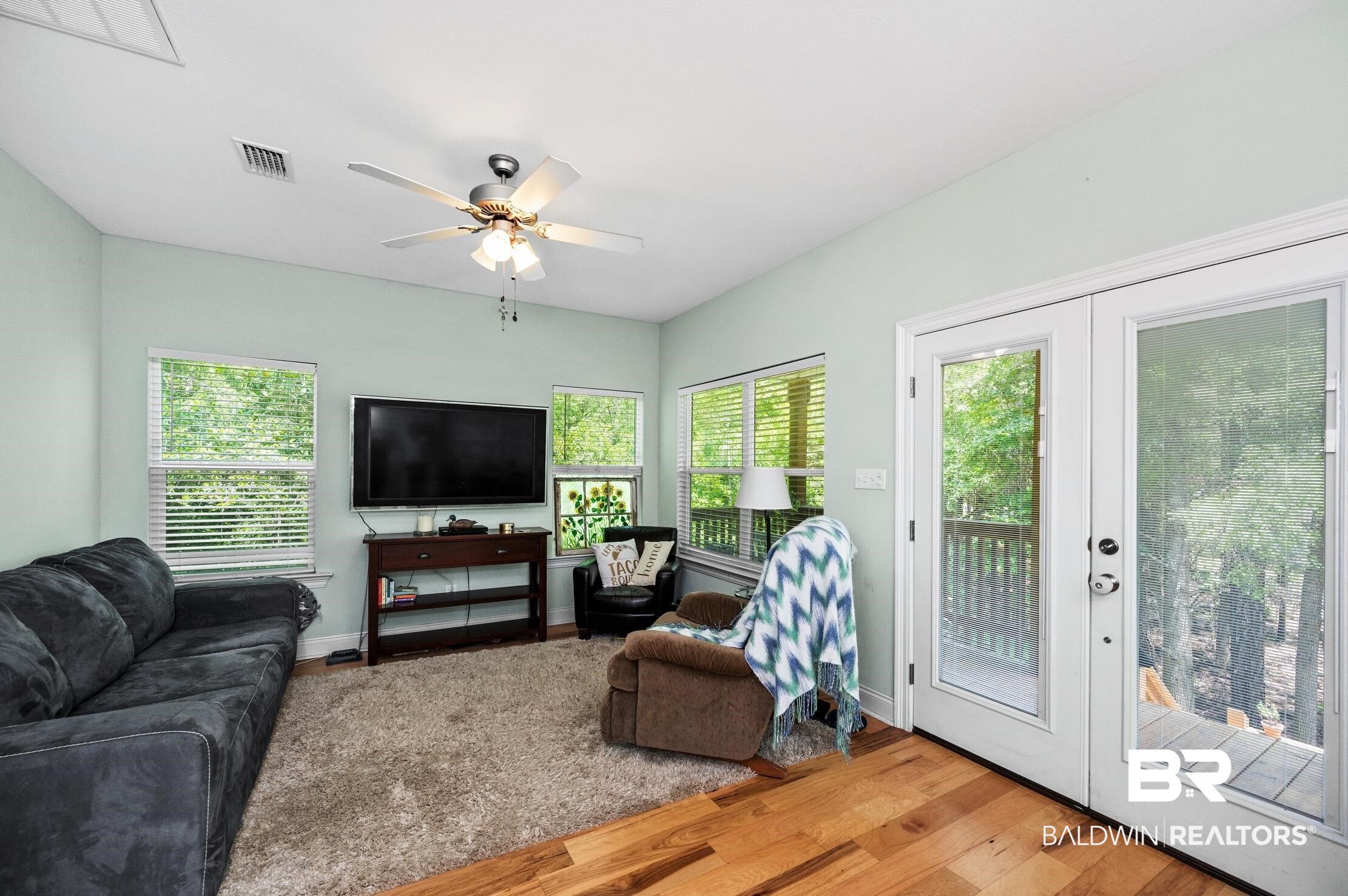 25400 Goat Cooper Road Robertsdale, AL 36567 - Photo 3 of 34 Living Room
