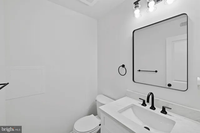 $840,000 | 235 Brock Bridge Road, Laurel, MD 20724