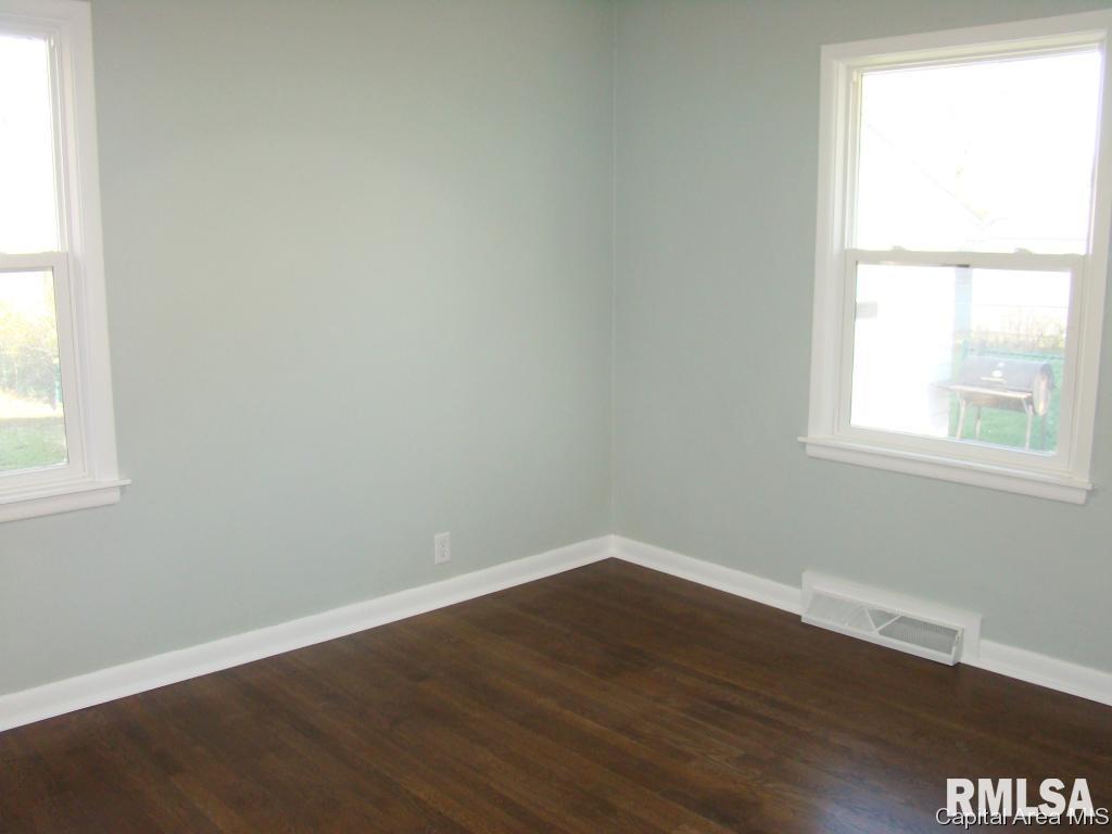 3555 Stanton Street Springfield, IL 62703 - Photo 14 of 24