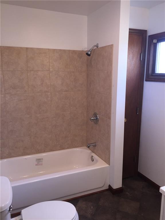 230 Reed Avenue Houston, PA 15342 - Photo 9 of 14 Gallery Image 9