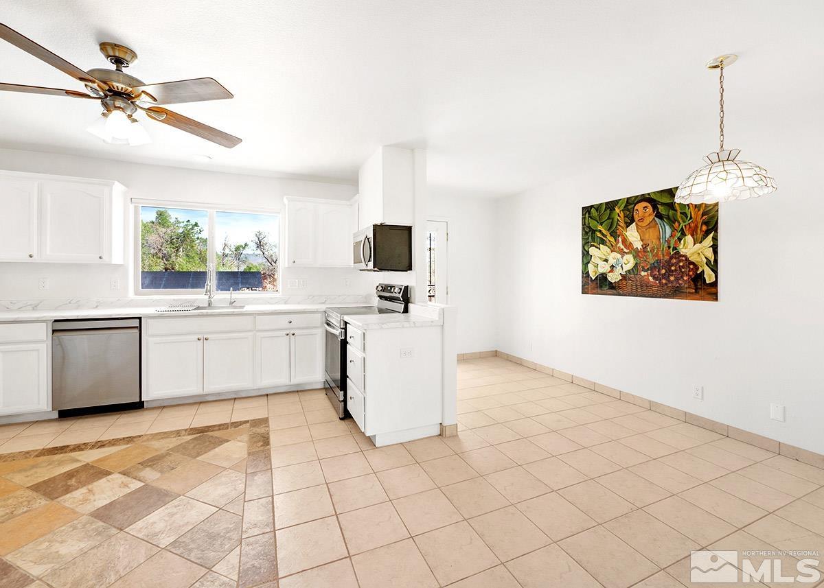 325 Imperial Road Dayton, NV 89403 - Photo 13 of 33 Photo 13