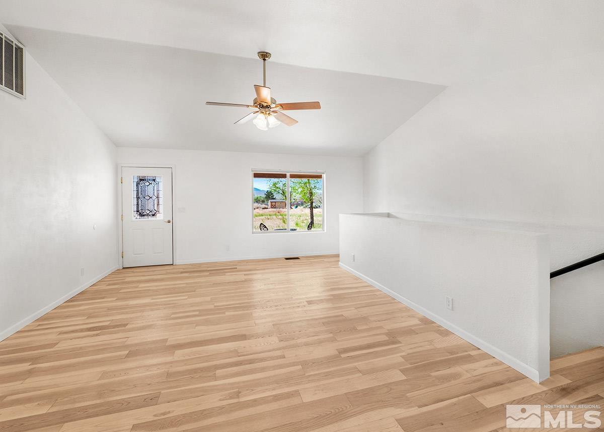 325 Imperial Road Dayton, NV 89403 - Photo 8 of 33 Photo 8