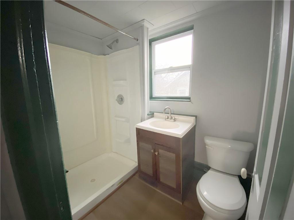 302 West Cooper Street Slippery Rock, PA 16057 - Photo 13 of 27