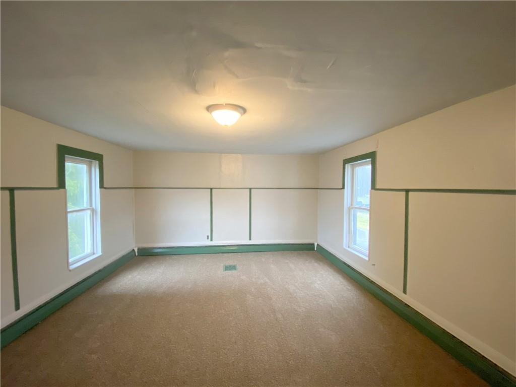 302 West Cooper Street Slippery Rock, PA 16057 - Photo 17 of 27