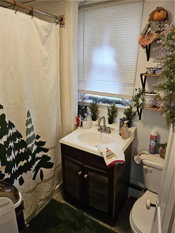 $159,900 | 302 West Cooper Street, Slippery Rock, PA 16057