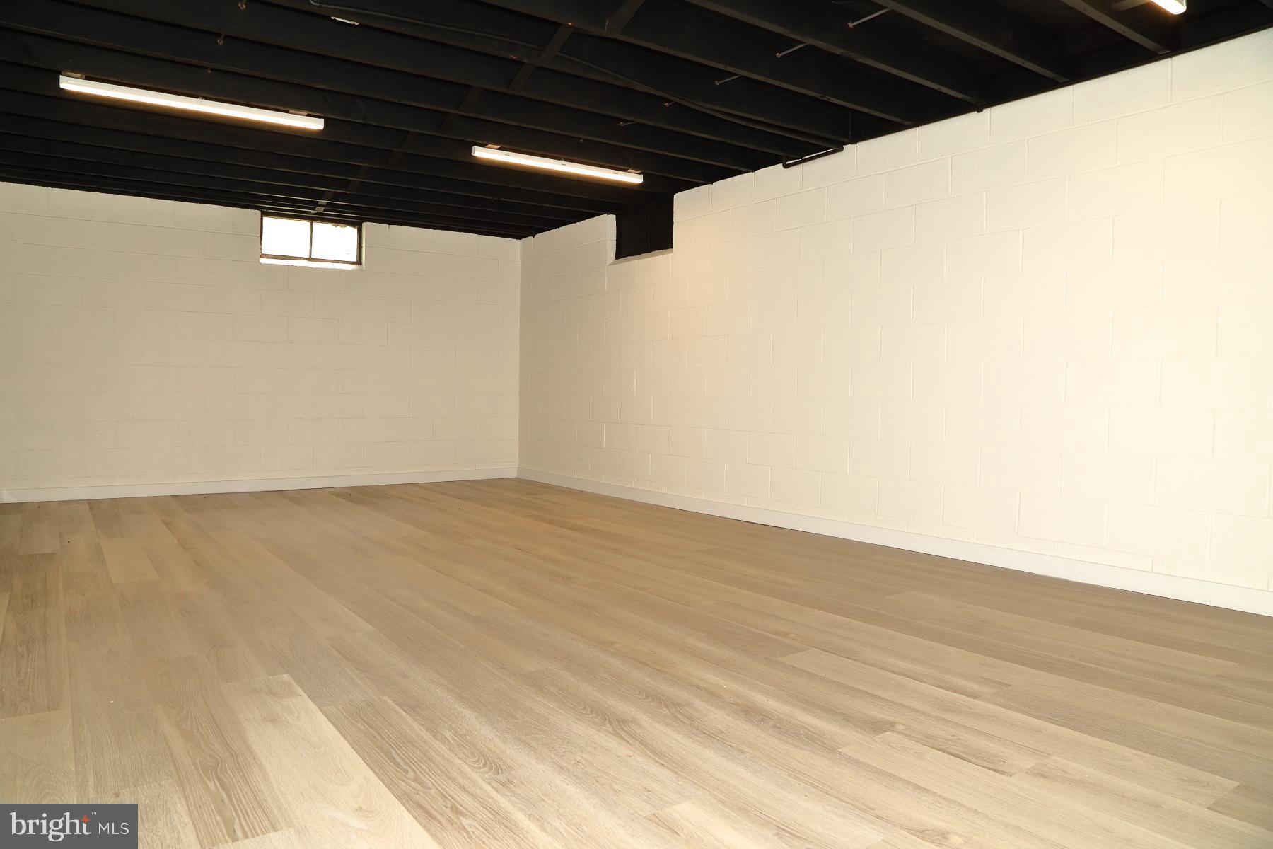 1530 Ridgeview Avenue Lancaster, PA 17603 - Photo 34 of 35 Lower Level Family Room