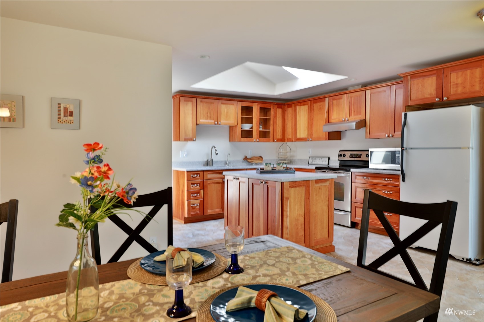 852 Old Beach Road Freeland, WA 98249 - Photo 18 of 40