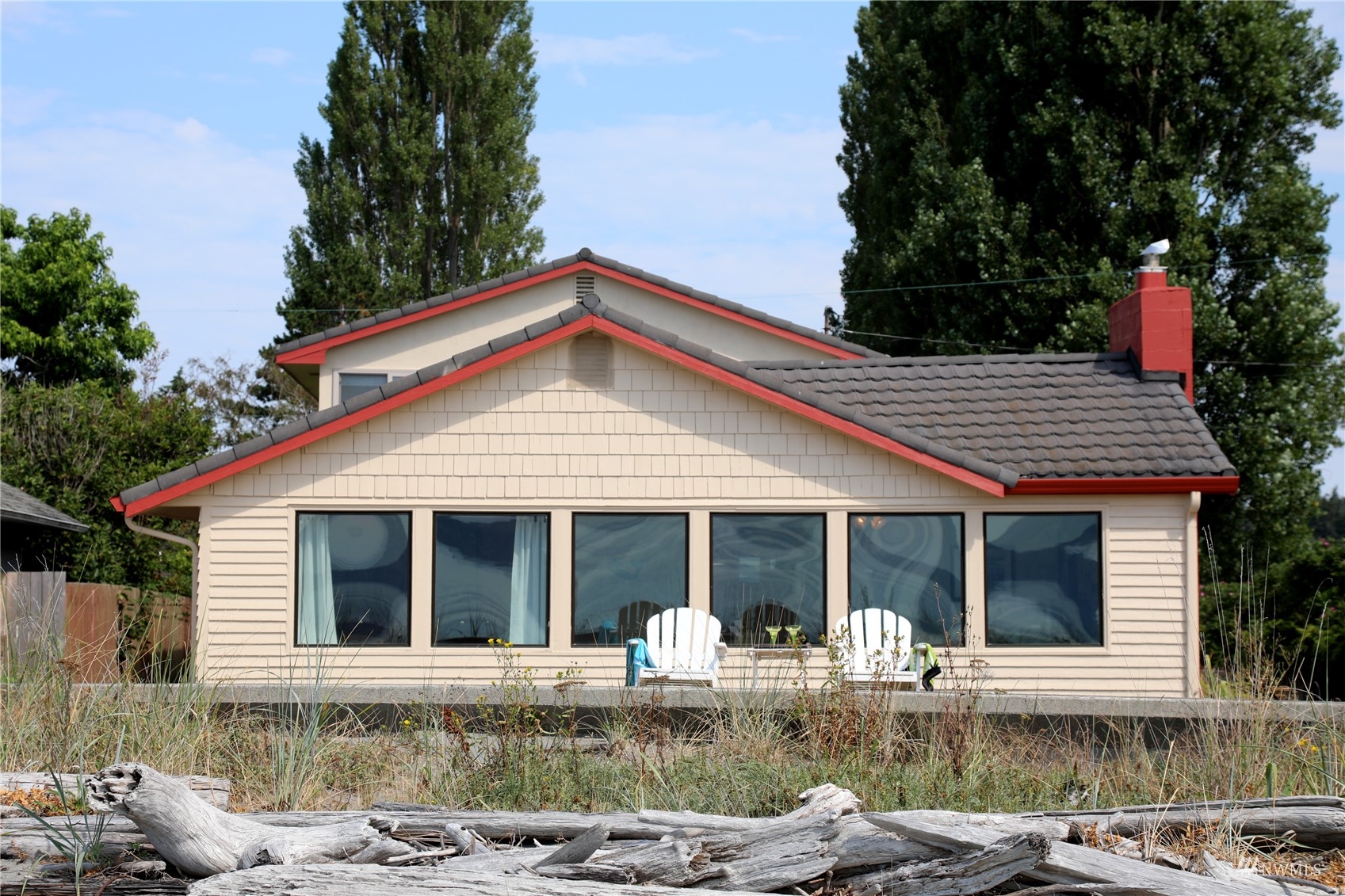 852 Old Beach Road Freeland, WA 98249 - Photo 2 of 40