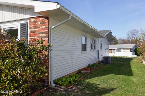 $437,500 | 6 Hardy Court, Brick, NJ 08724