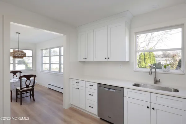 $437,500 | 6 Hardy Court, Brick, NJ 08724