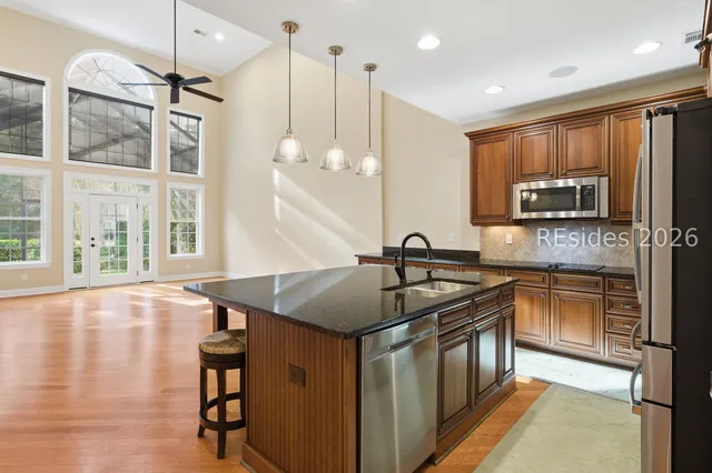 $699,900 | 186 Wicklow Drive, Bluffton, SC 29910