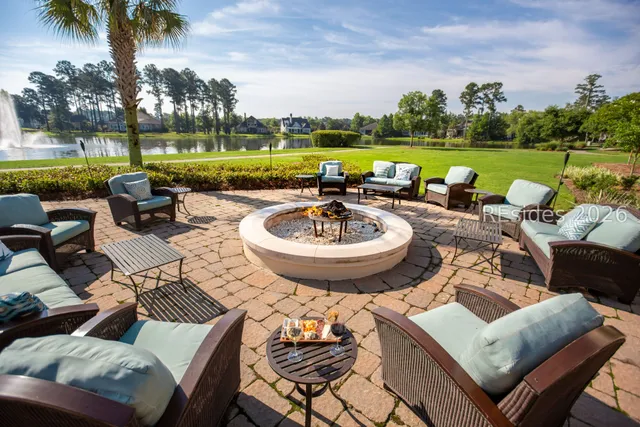 $699,900 | 186 Wicklow Drive, Bluffton, SC 29910