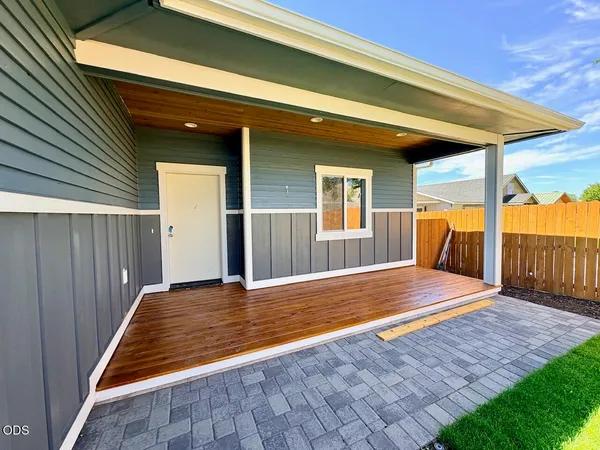 $829,000 | 1938 Northeast Laughlin Road, Prineville, OR 97754