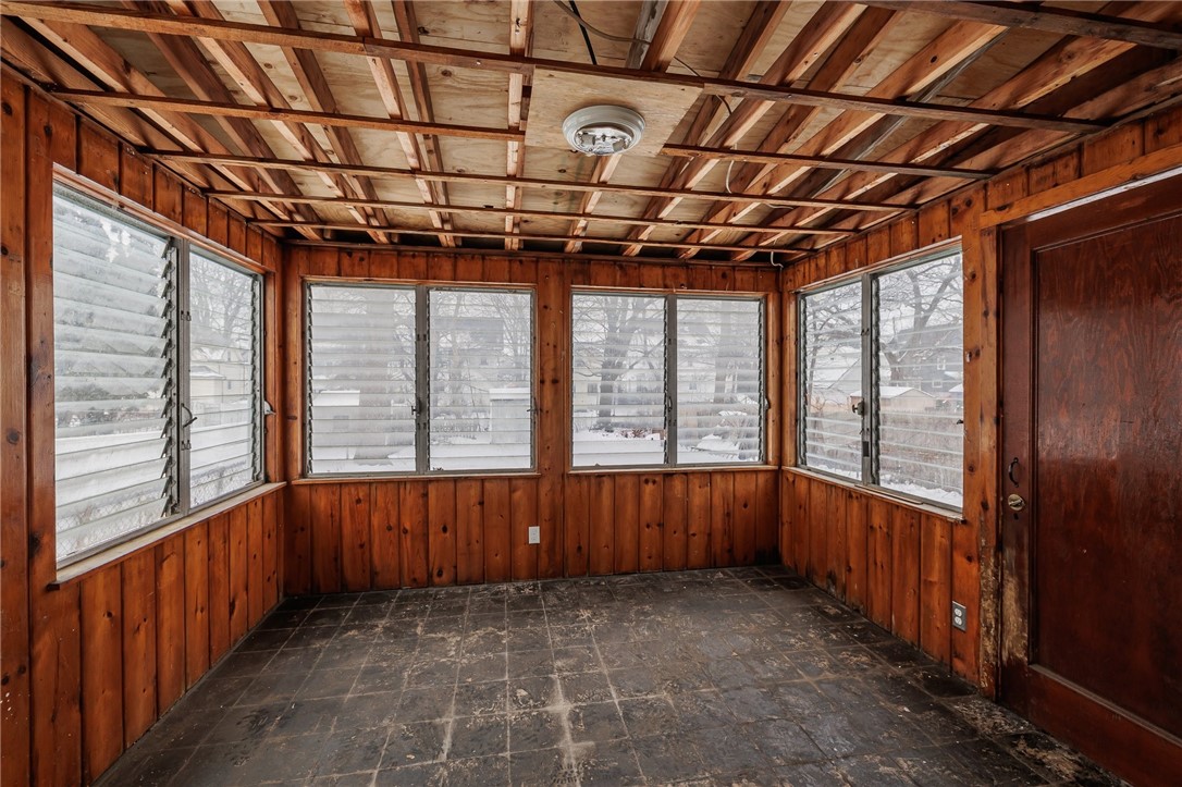 84 Jerold Street Rochester, NY 14609 - Photo 14 of 25 3 Seasons Room - leading to back yard
