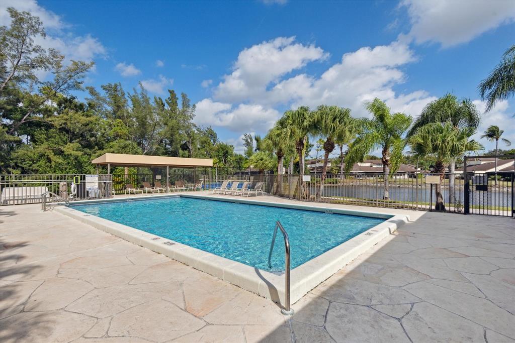 20929 Boca Ridge Drive West Boca Raton, FL 33428 - Photo 18 of 19