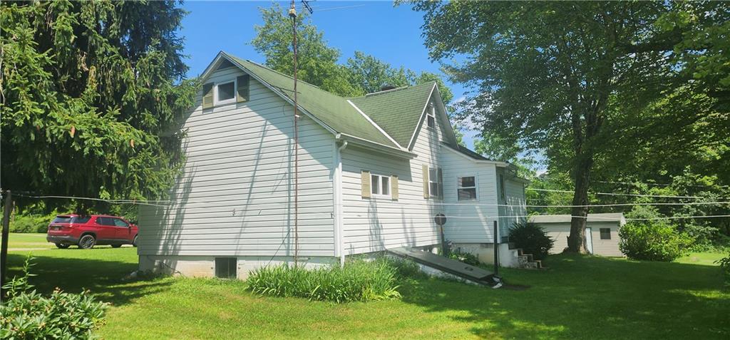 96 Greendale Avenue Indiana, PA 15701 - Photo 4 of 17 Gallery Image 4