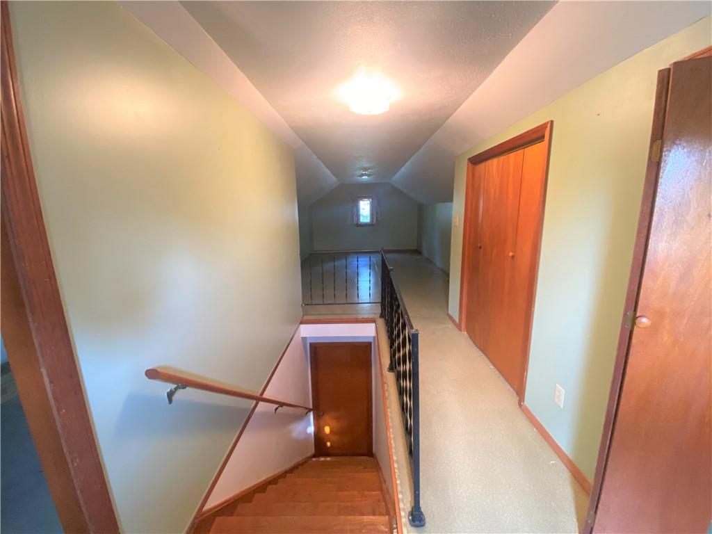 102 Srader Grove Road Freeport, PA 16229 - Photo 17 of 21 a view of entryway
