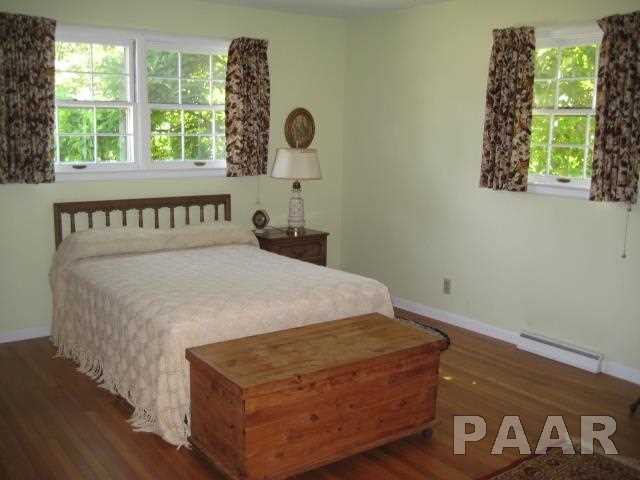 1004 Kingsbury Road Washington, IL 61571 - Photo 17 of 32 Gallery Image 17