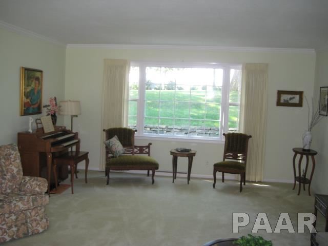 1004 Kingsbury Road Washington, IL 61571 - Photo 3 of 32 Gallery Image 3