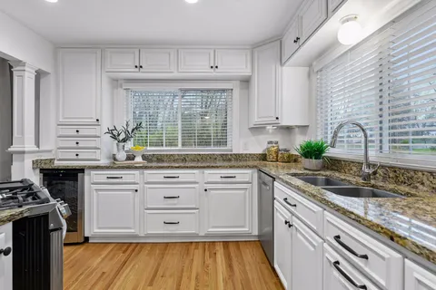 $625,000 | 3416 Robinwood Spur, Minnetonka, MN 55305
