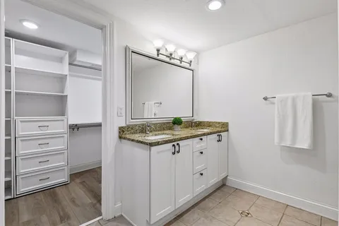 $625,000 | 3416 Robinwood Spur, Minnetonka, MN 55305