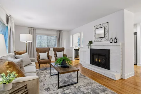 $625,000 | 3416 Robinwood Spur, Minnetonka, MN 55305