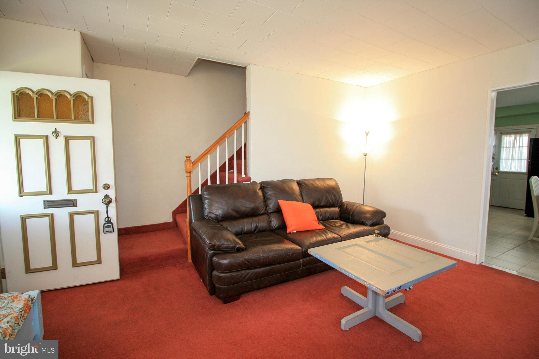 66 Wiltshire Road Baltimore, MD 21221 - Photo 15 of 30 Living Room
