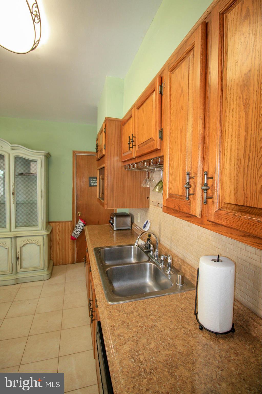66 Wiltshire Road Baltimore, MD 21221 - Photo 18 of 30 Kitchen