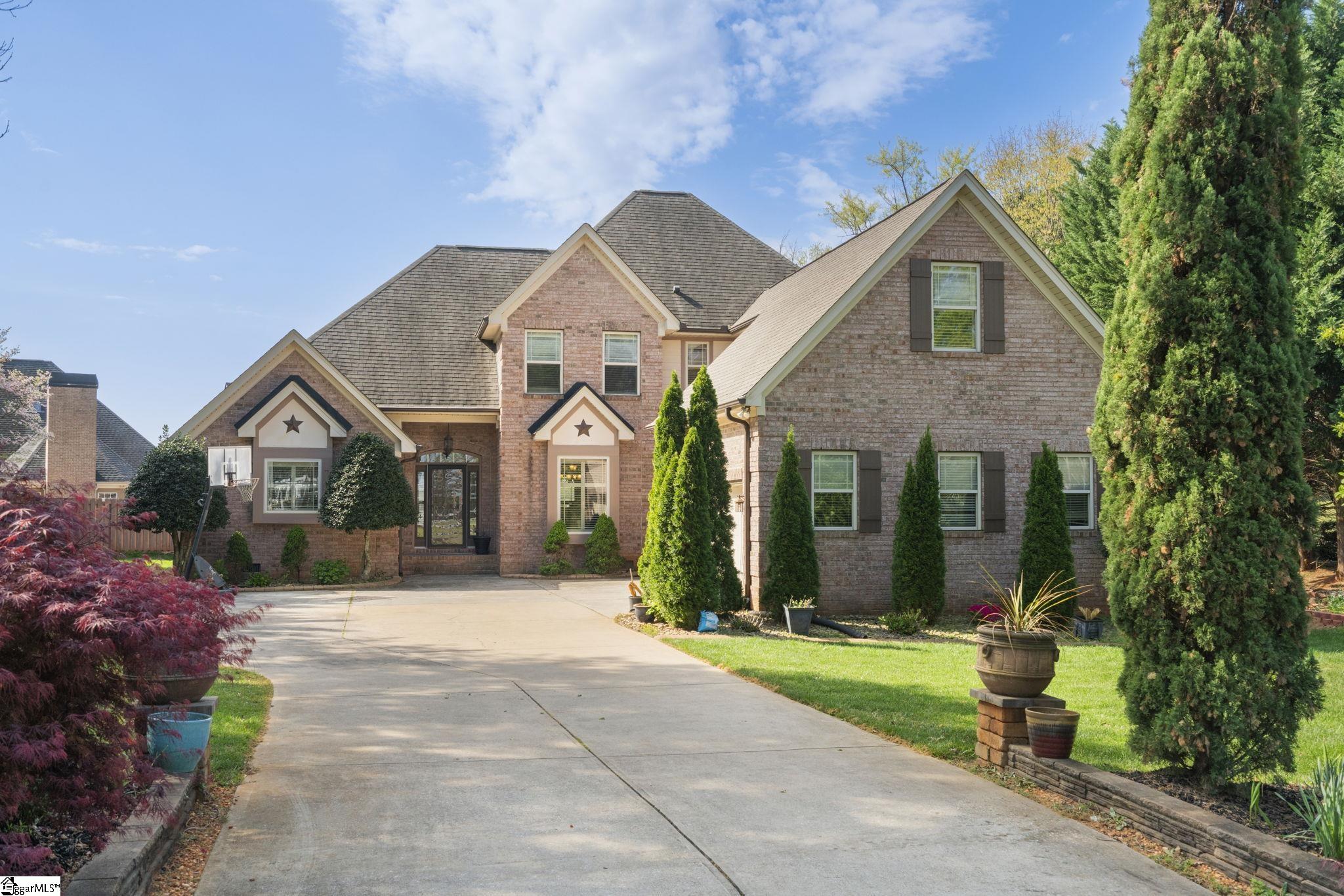 133 River Oaks Road Greer, SC 29650 - Photo 2 of 31